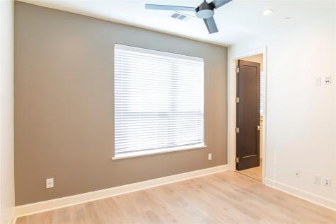 2000 Park Avenue Dallas TX 75215