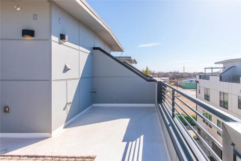 2000 Park Avenue Dallas TX 75215