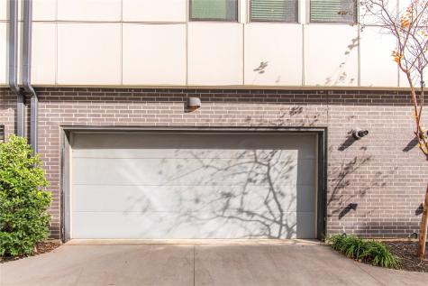 2000 Park Avenue Dallas TX 75215