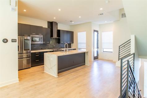 2000 Park Avenue Dallas TX 75215