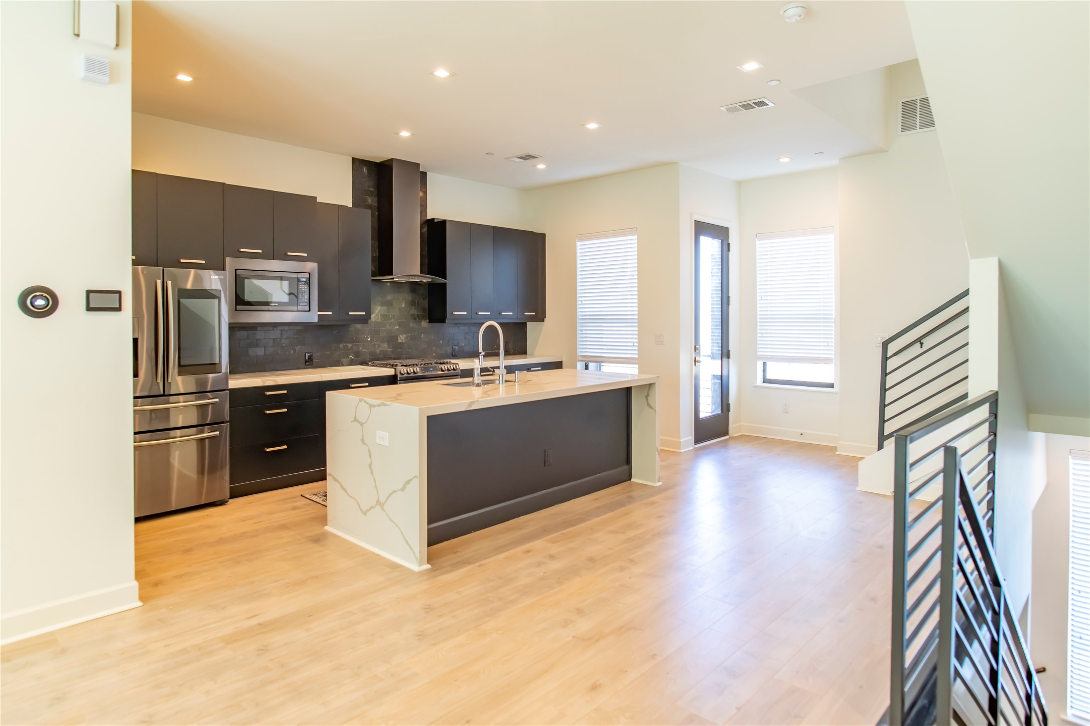 2000 Park Avenue Dallas TX 75215