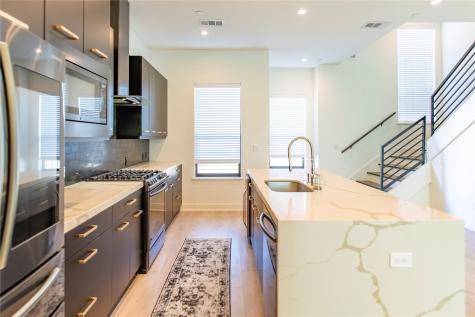 2000 Park Avenue Dallas TX 75215