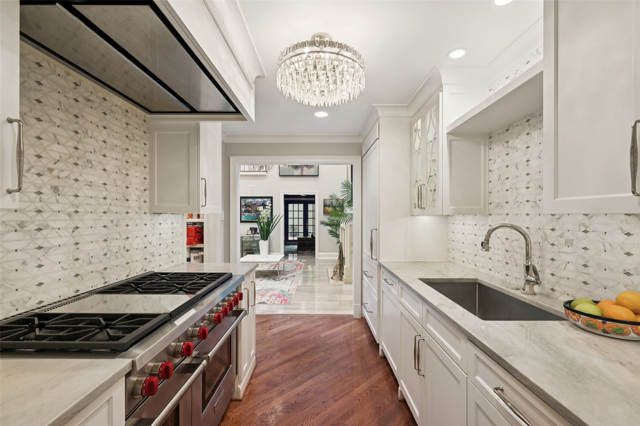 4656 Christopher Place Dallas TX 75204