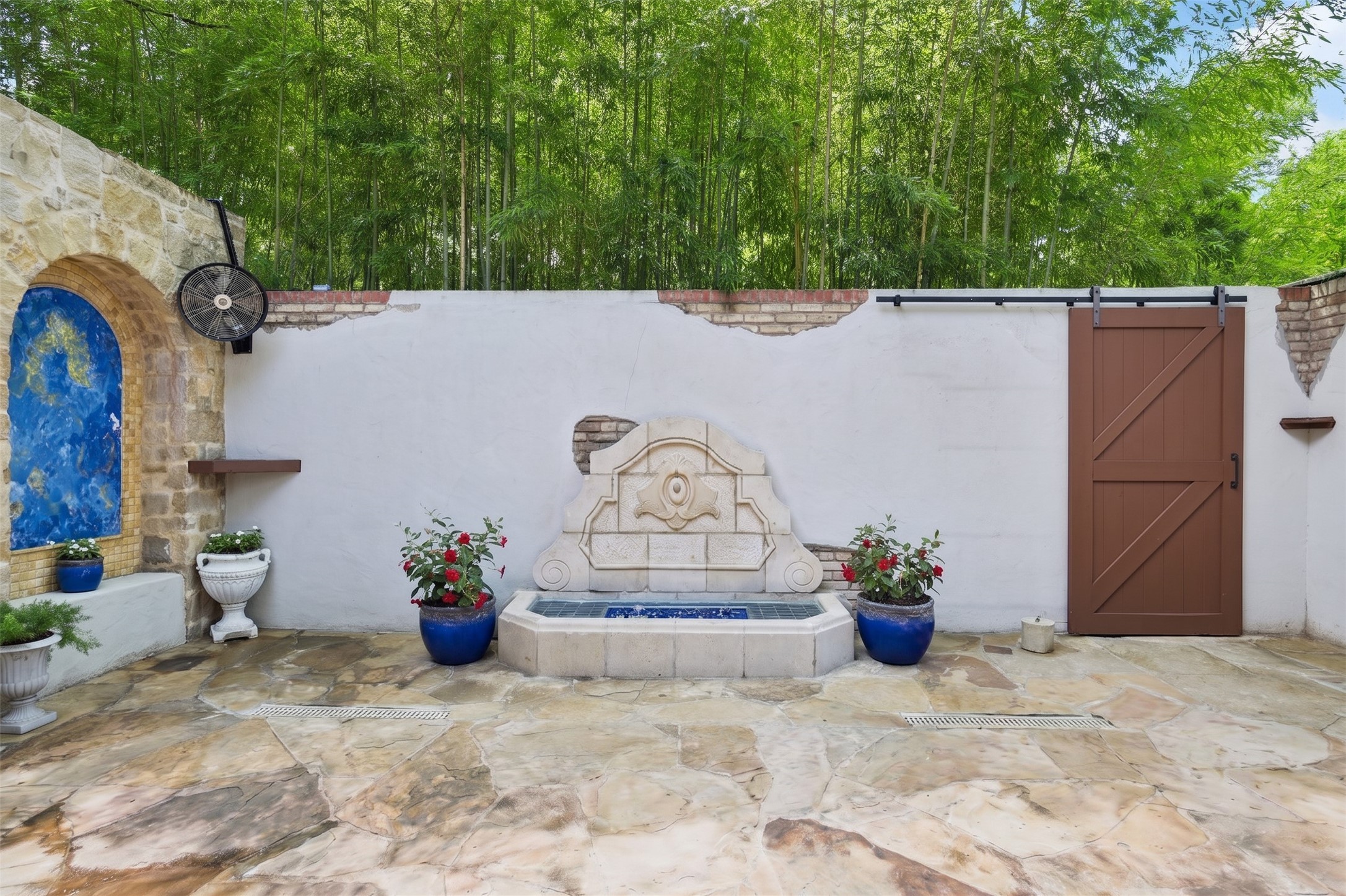 4656 Christopher Place Dallas TX 75204