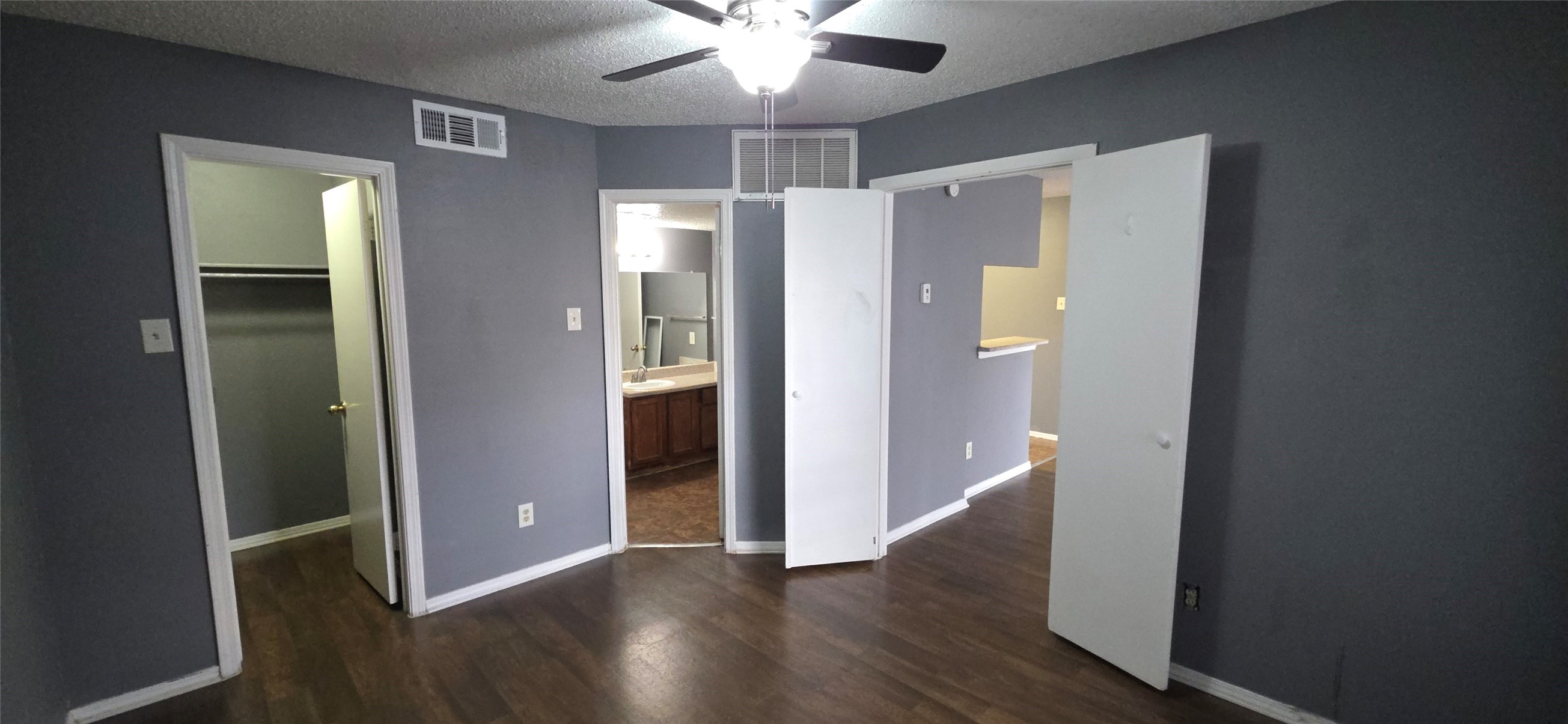 18333 Roehampton Drive Dallas TX 75252