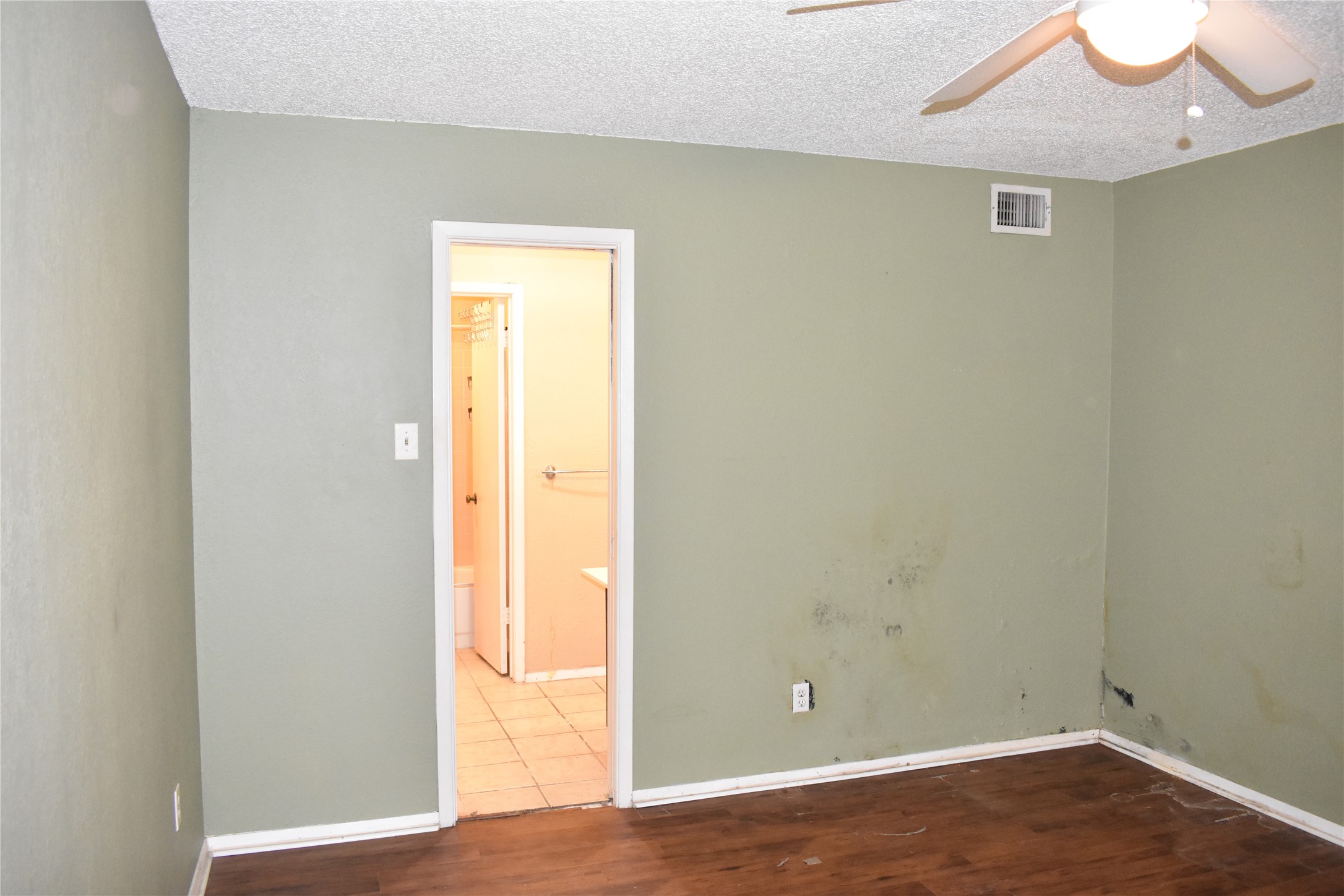 5981 Arapaho Road Dallas TX 75248