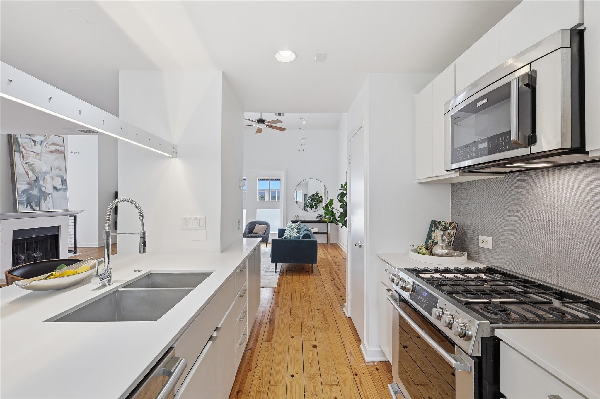 4214 Swiss Avenue Dallas TX 75204