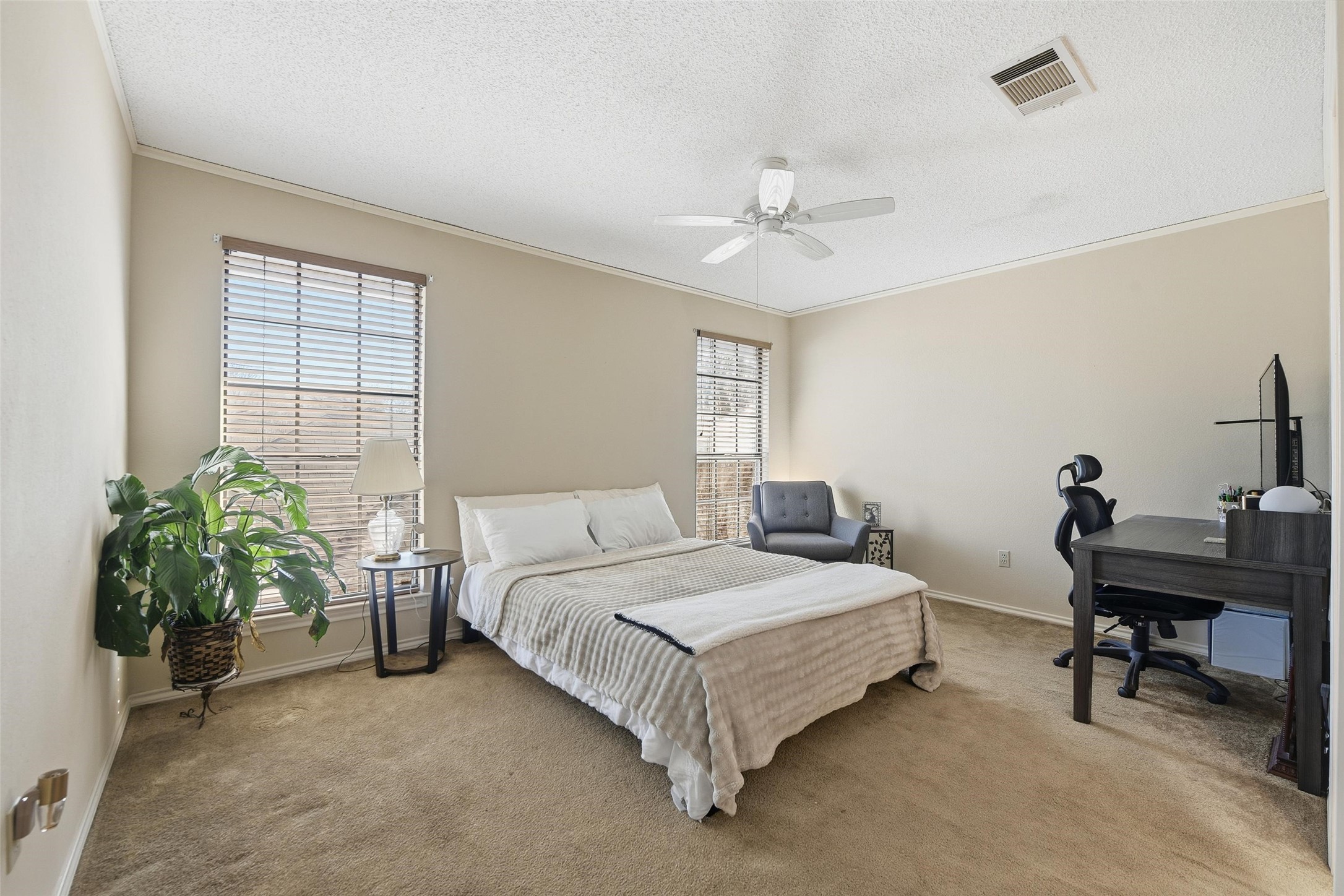 611 Windgate Court Arlington TX 76012