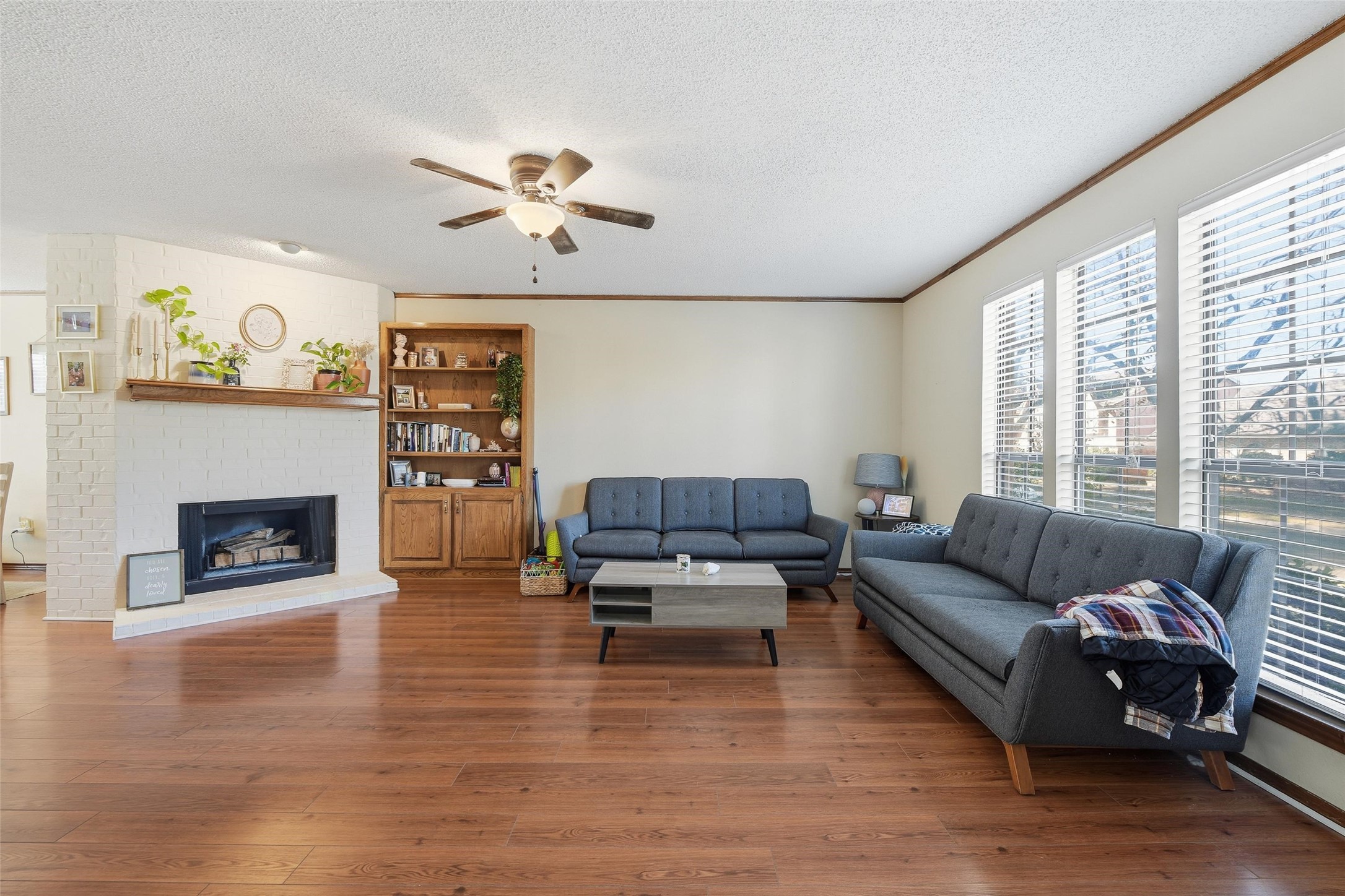 611 Windgate Court Arlington TX 76012