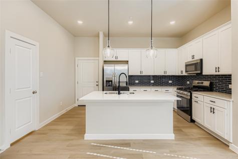 1204 Pebblebrook Drive Mckinney TX 75071
