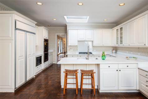 5805 Farquhar Lane Dallas TX 75209