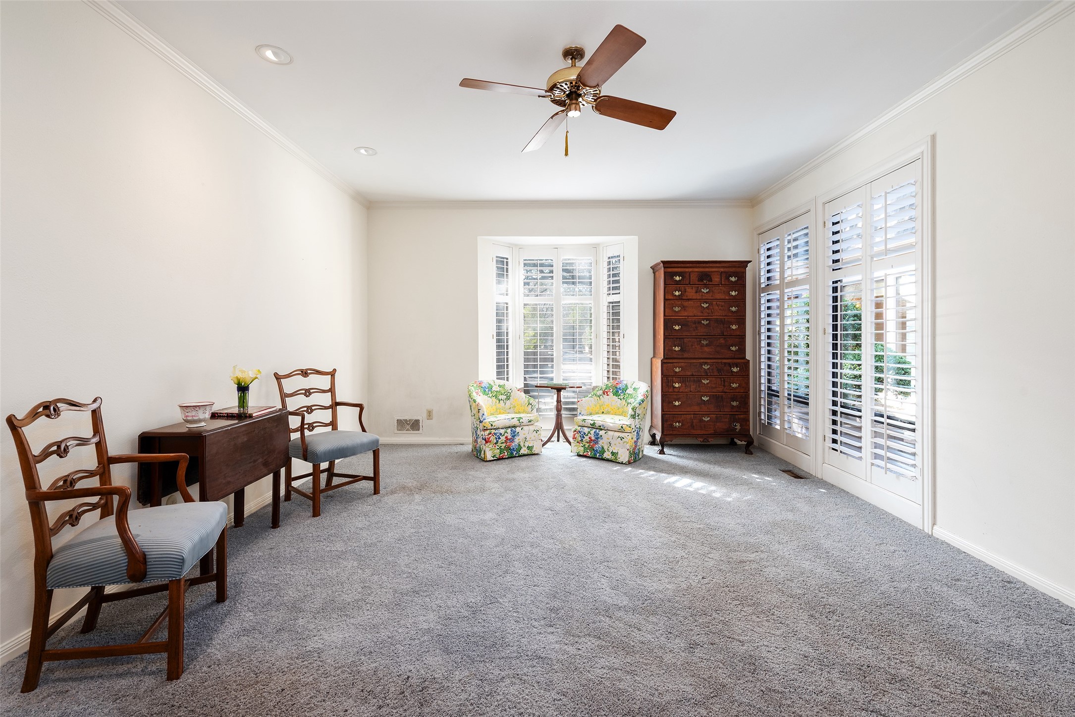 5805 Farquhar Lane Dallas TX 75209