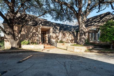 5805 Farquhar Lane Dallas TX 75209