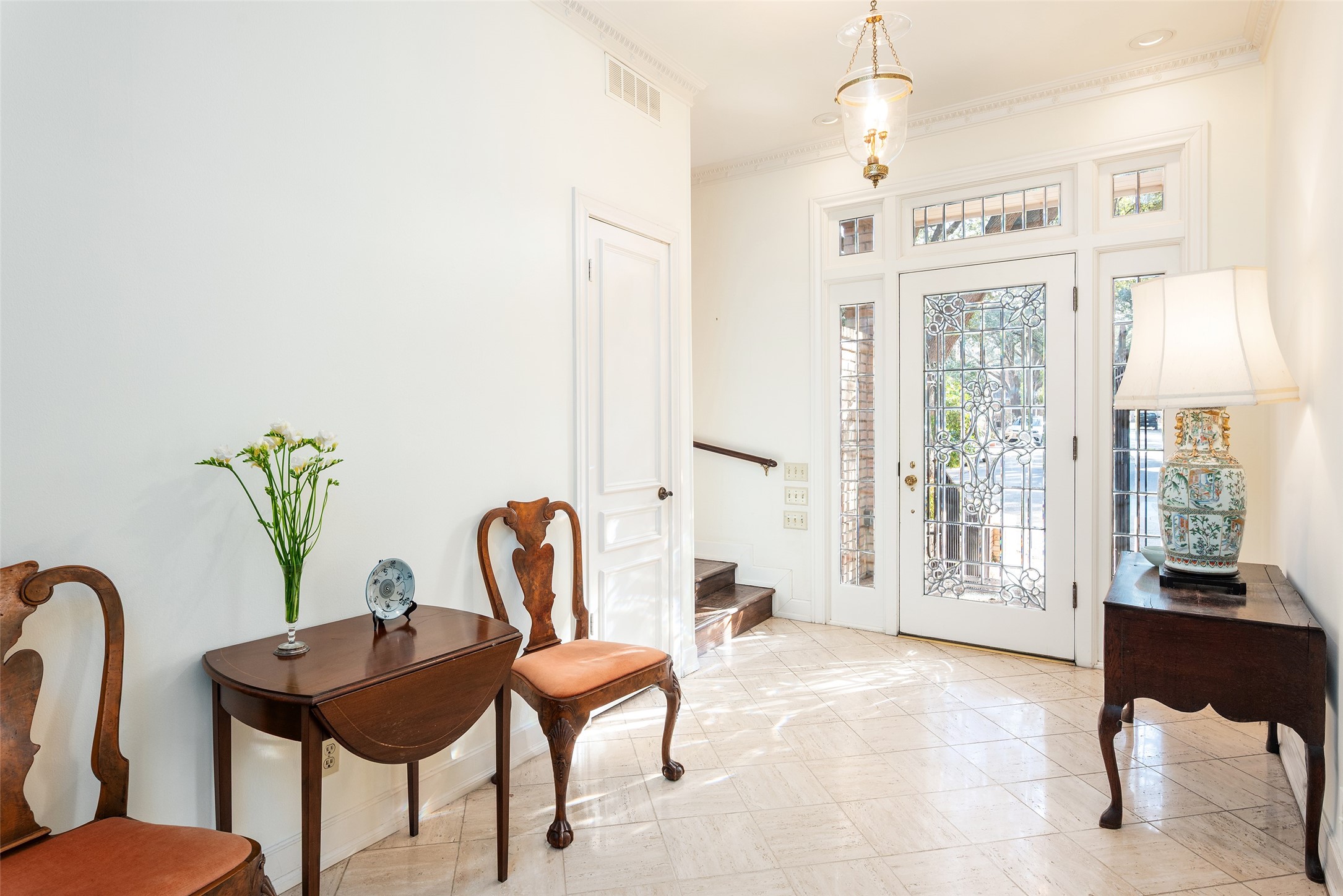 5805 Farquhar Lane Dallas TX 75209