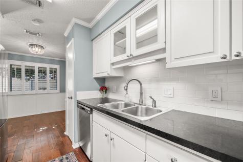 5236 Lake Shore Drive Waco TX 76710