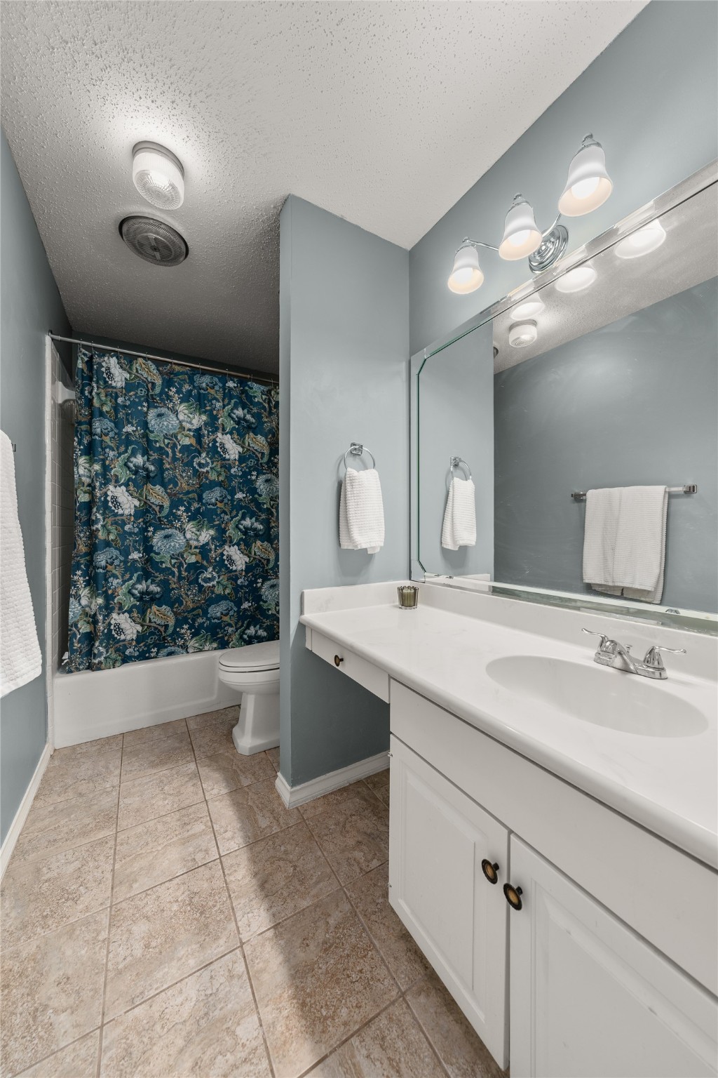 5236 Lake Shore Drive Waco TX 76710