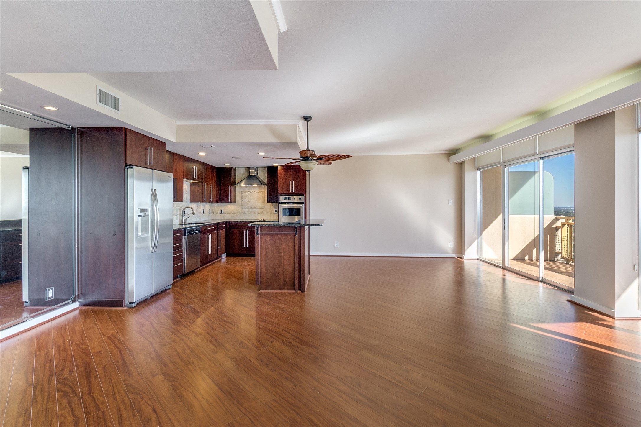 6211 W Northwest Highway Dallas TX 75225