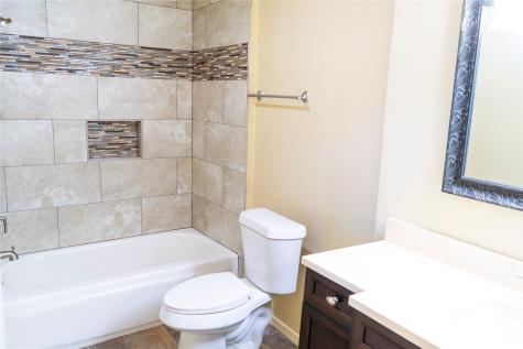 65 W Townhouse Lane Grand Prairie TX 75052