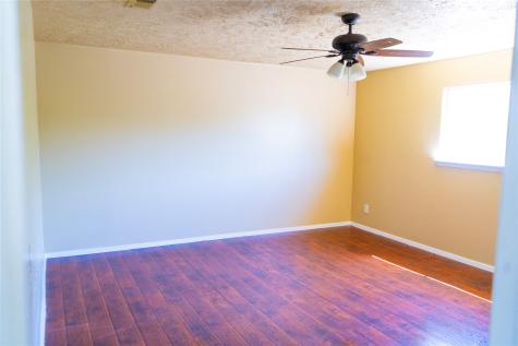 65 W Townhouse Lane Grand Prairie TX 75052