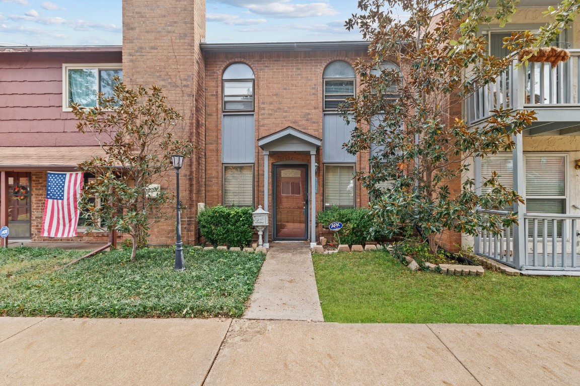 3622 Holly Tree Trail Garland TX 75044
