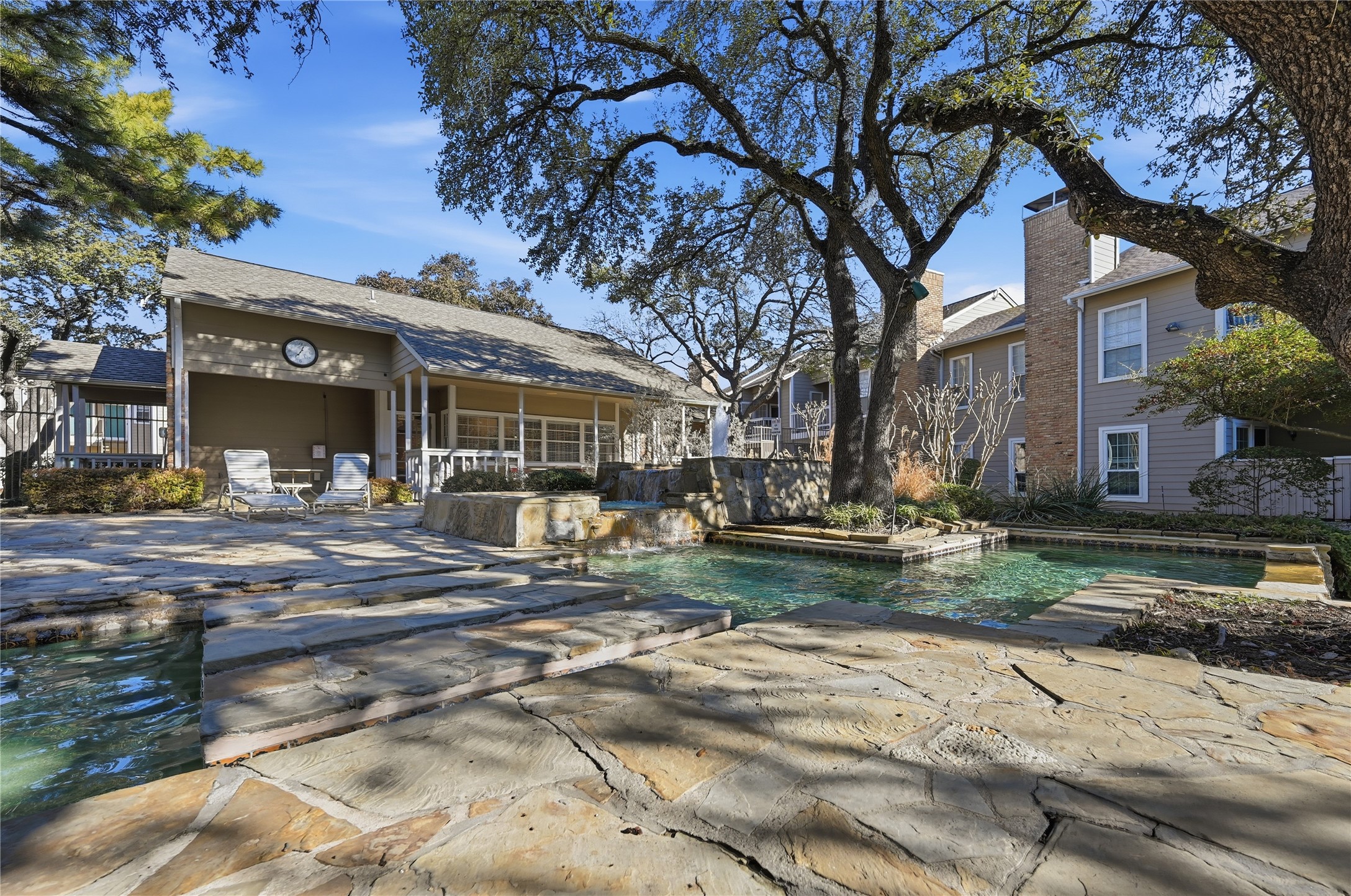 8600 Coppertowne Lane Dallas TX 75243