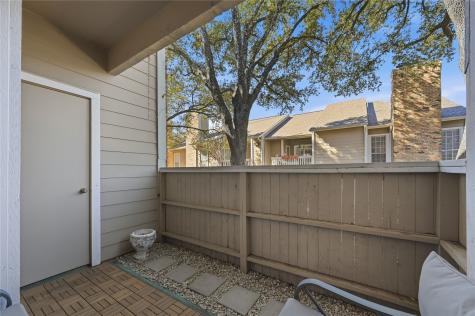 8600 Coppertowne Lane Dallas TX 75243