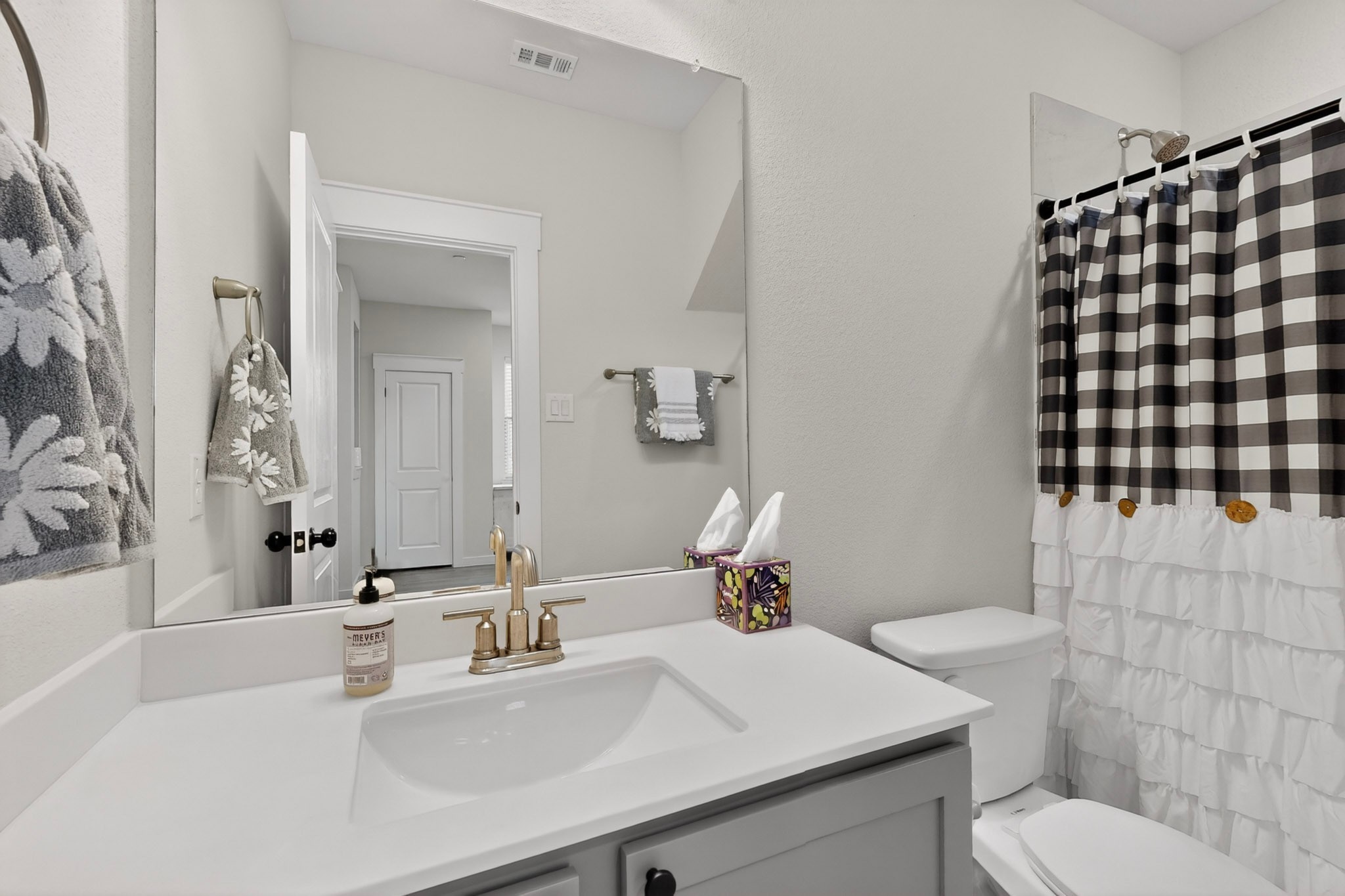 6004 Baritone Court Sachse TX 75048