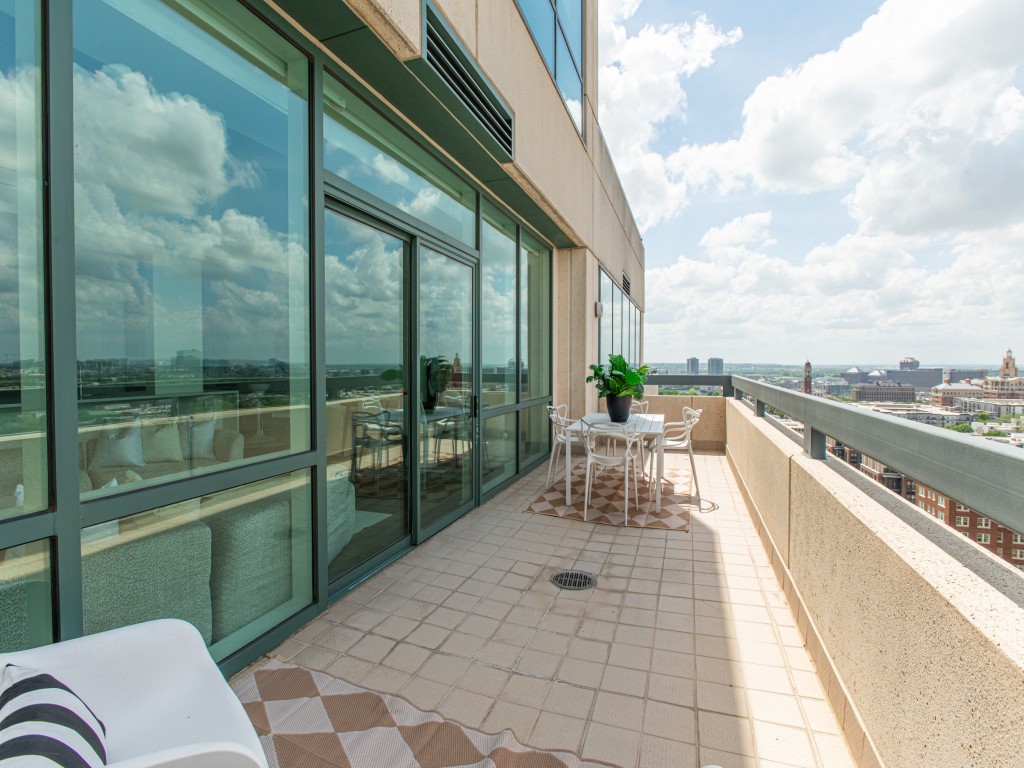 3111 Welborn Street Dallas TX 75219