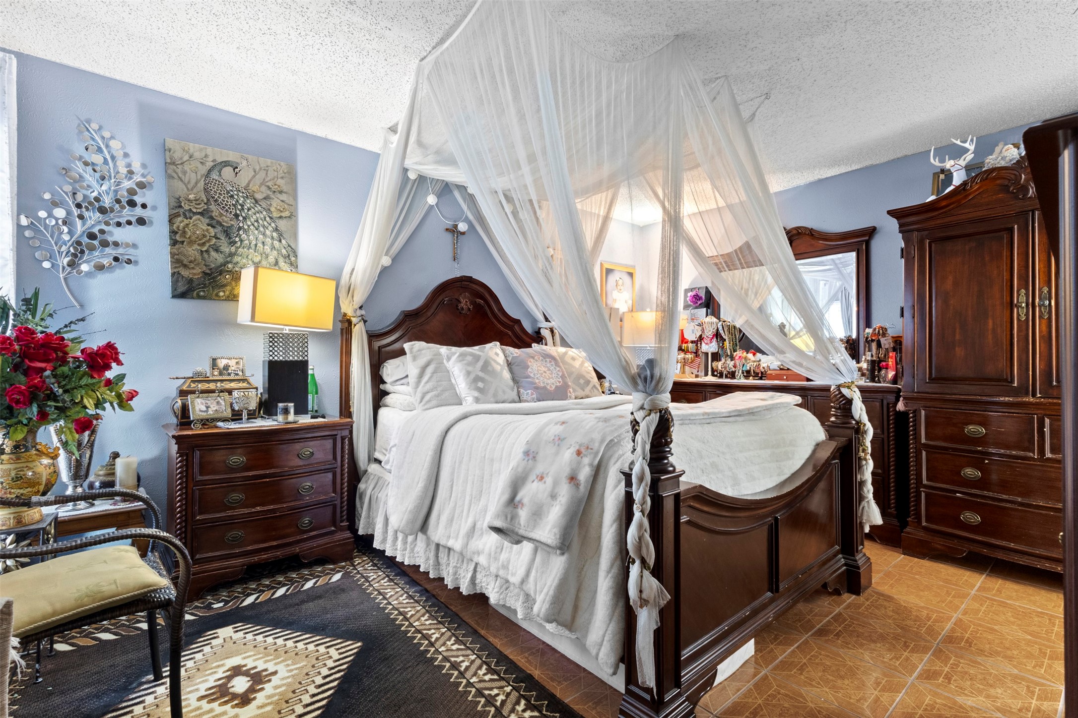 2906 Antares Circle Garland TX 75044