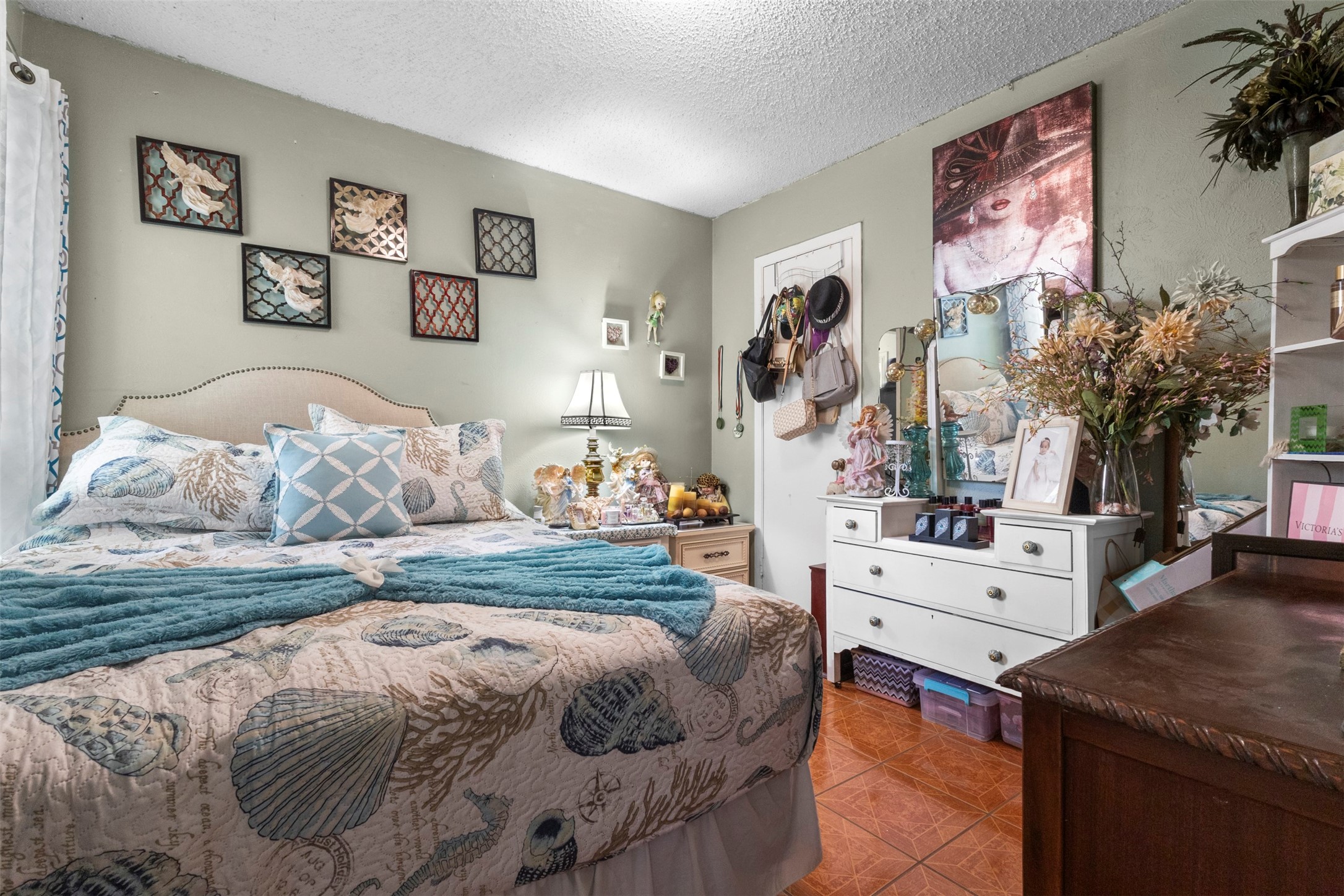 2906 Antares Circle Garland TX 75044