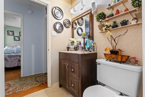 2906 Antares Circle Garland TX 75044