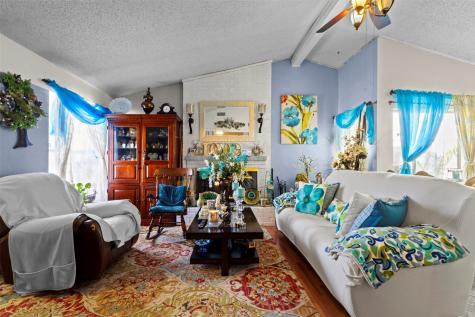 2906 Antares Circle Garland TX 75044