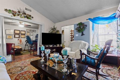 2906 Antares Circle Garland TX 75044