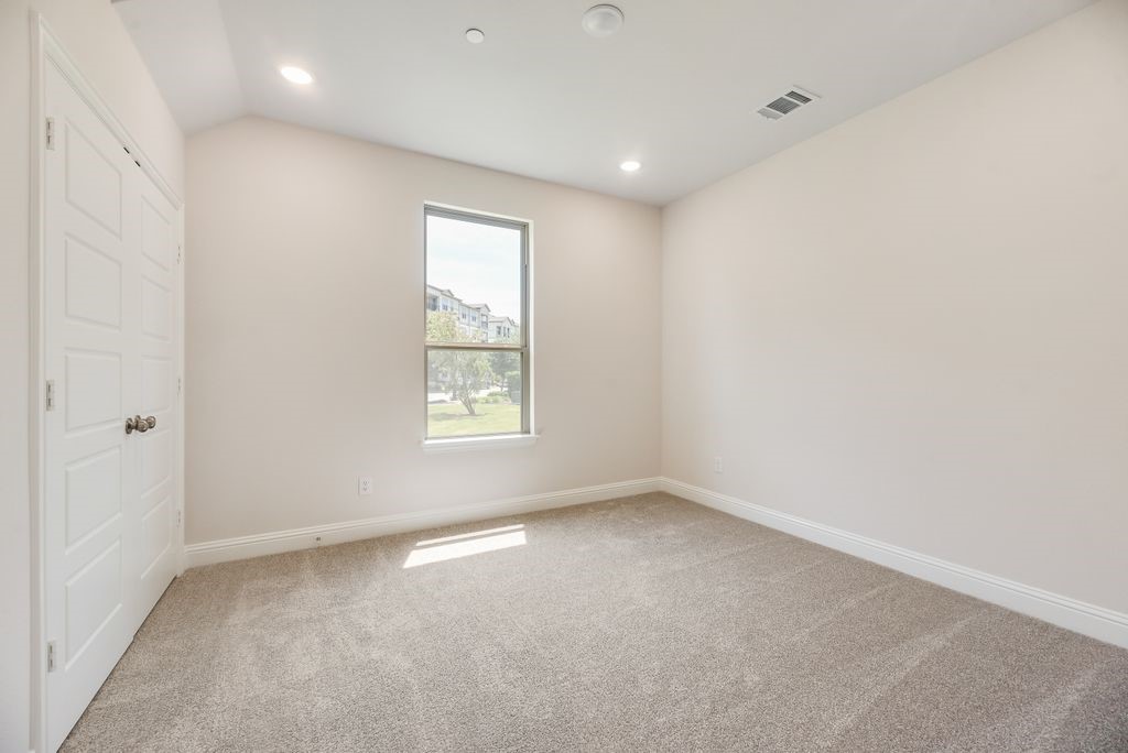 8334 Bayside Drive Rowlett TX 75088