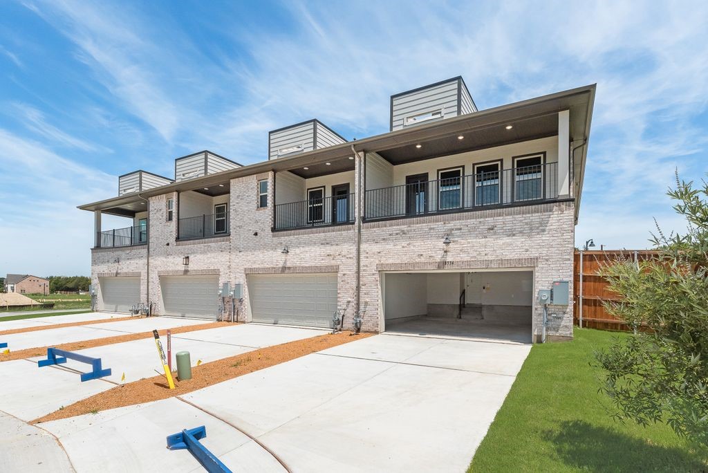 8334 Bayside Drive Rowlett TX 75088