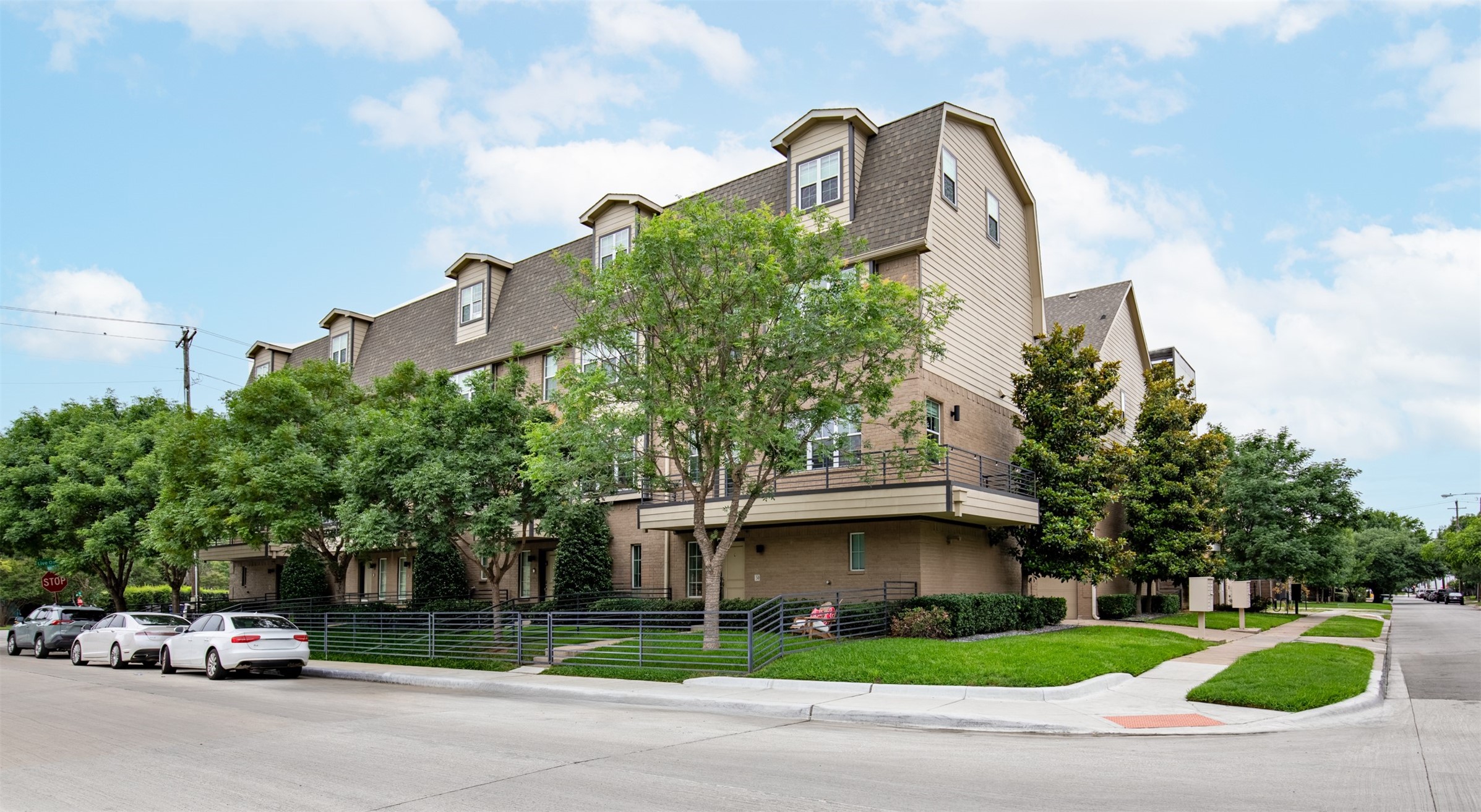 5820 Bryan Parkway Dallas TX 75206
