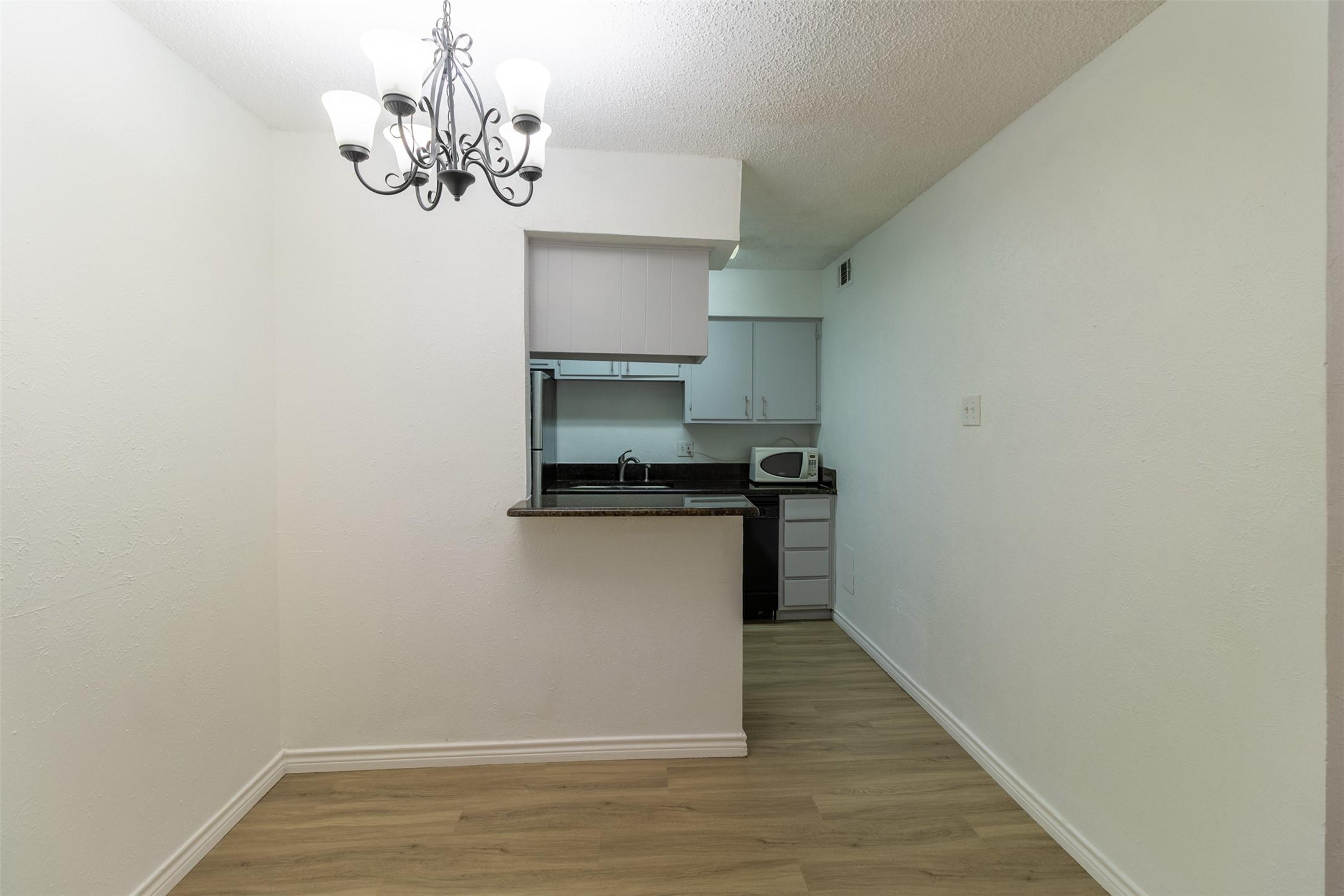 4044 Buena Vista Dallas TX 75204