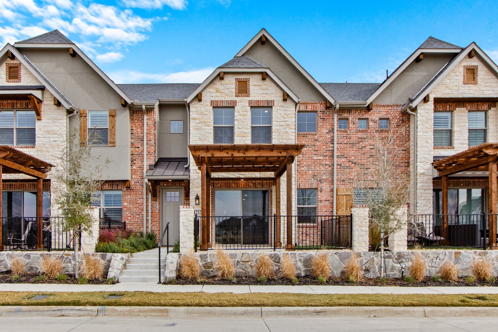 1232 Armstrong The Colony TX 75056