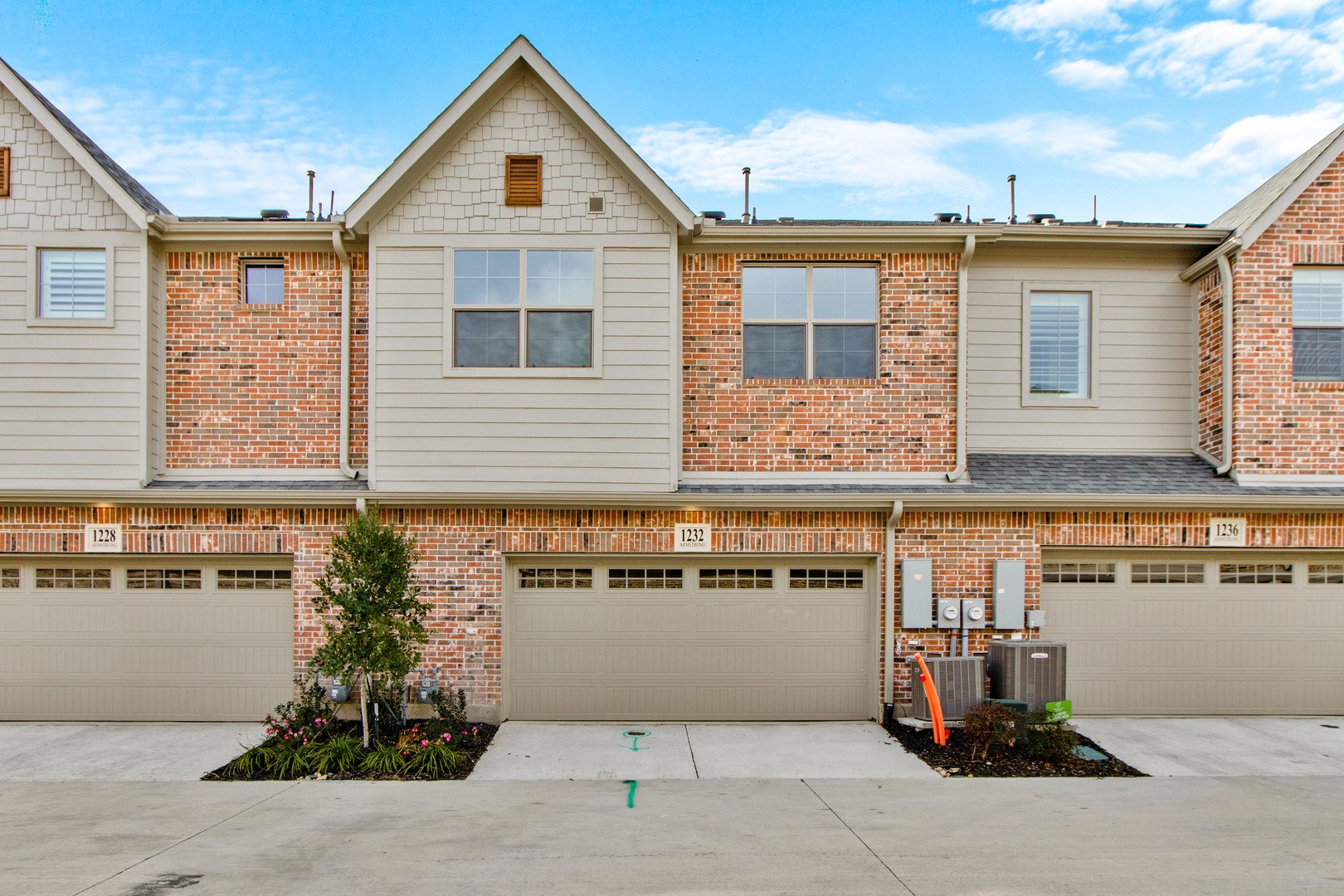 1232 Armstrong The Colony TX 75056