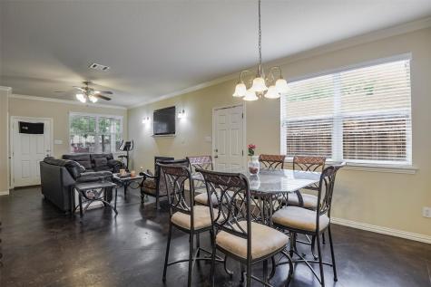 714 N Center Street Arlington TX 76011