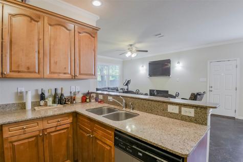 714 N Center Street Arlington TX 76011