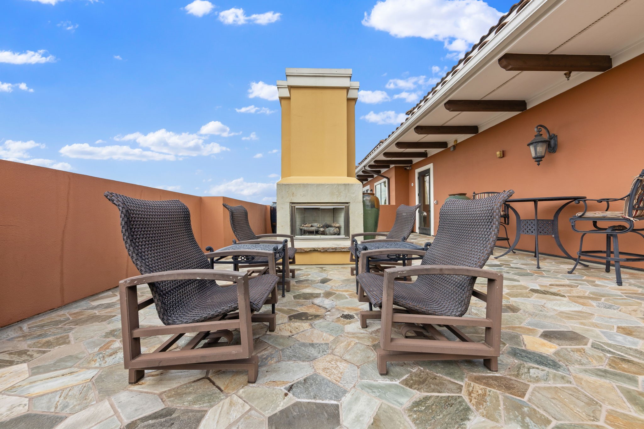 8616 Turtle Creek Boulevard Dallas TX 75225