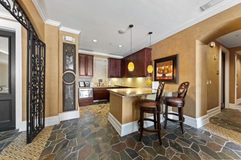 8616 Turtle Creek Boulevard Dallas TX 75225