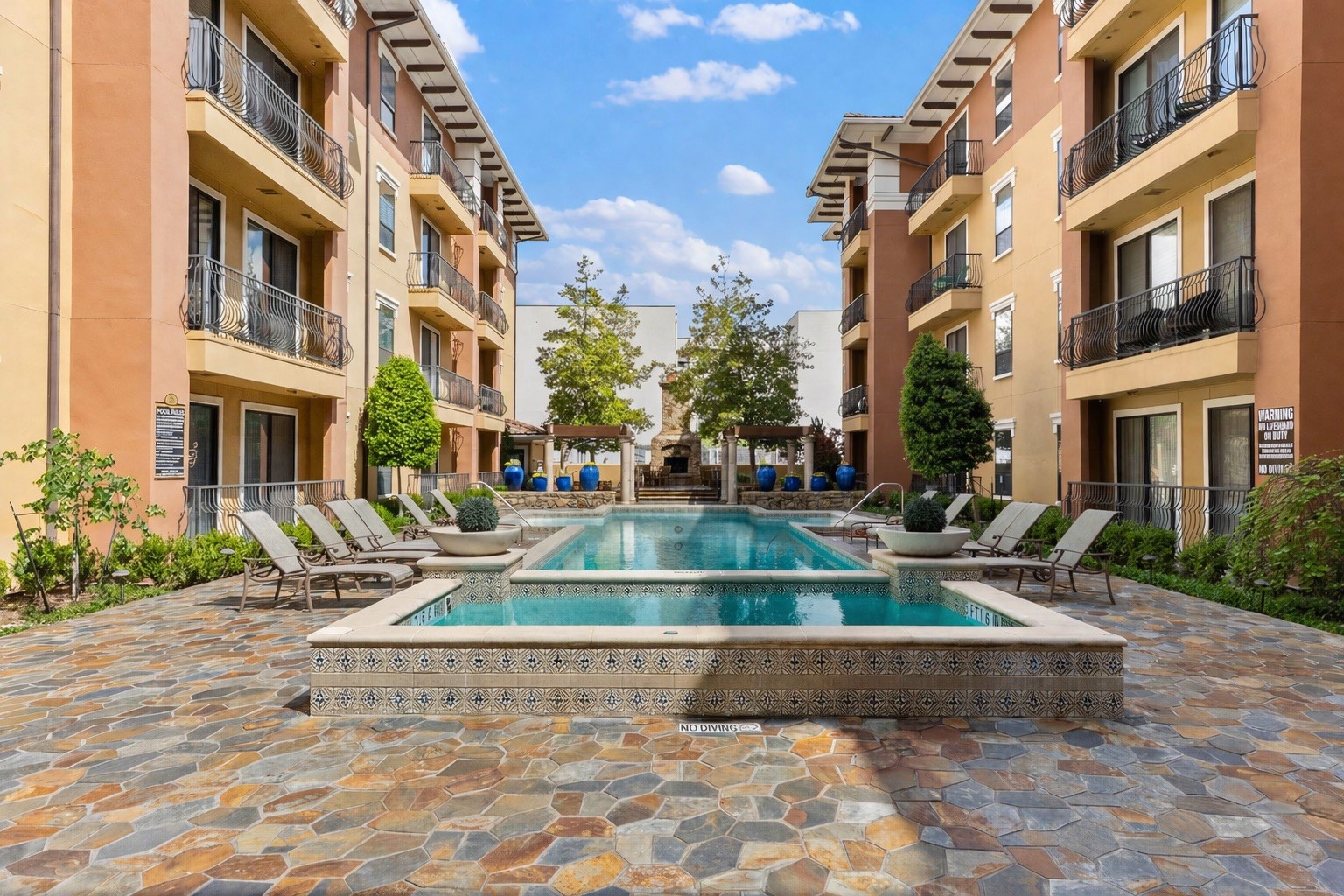 8616 Turtle Creek Boulevard Dallas TX 75225