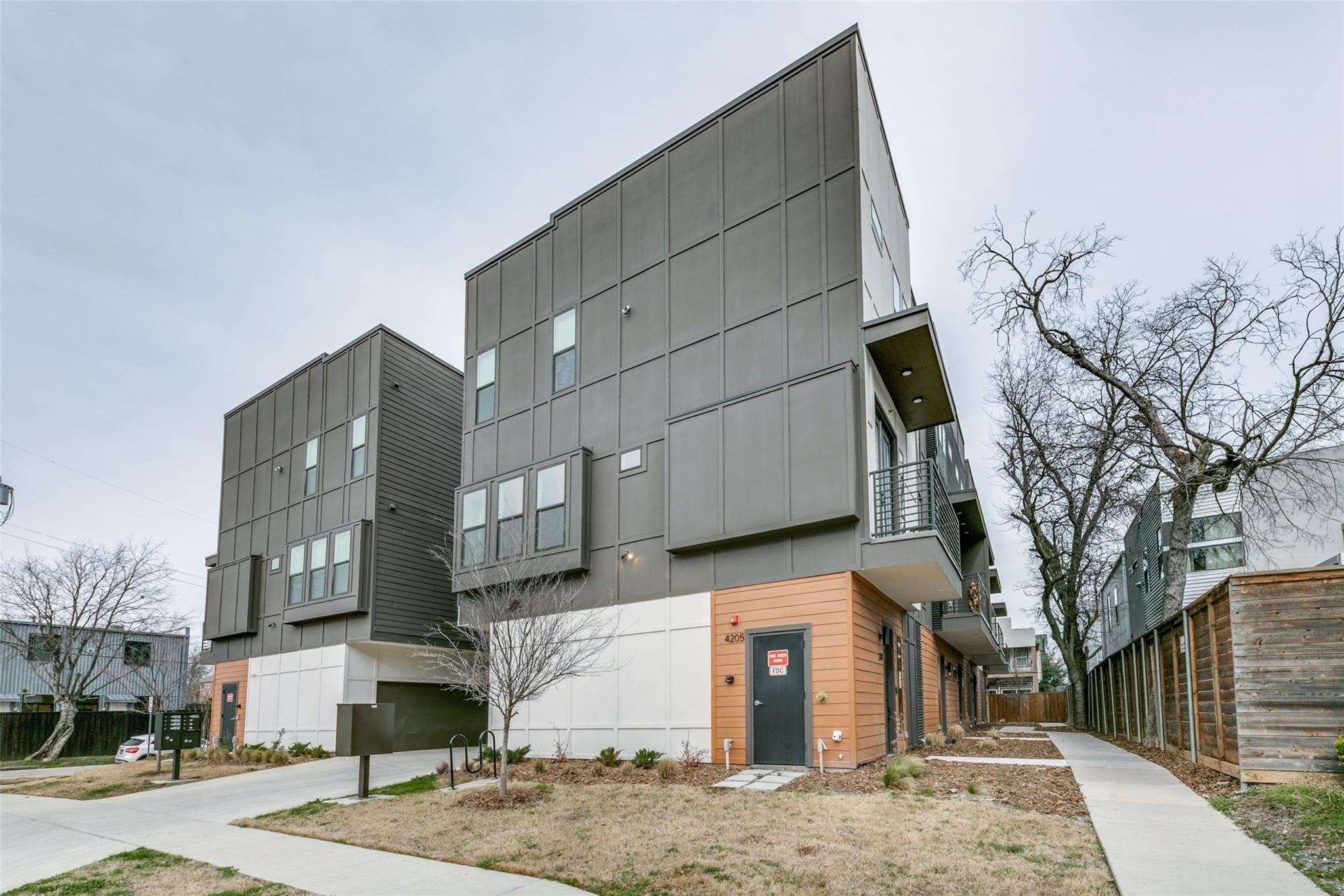 4205 Roseland Avenue Dallas TX 75204