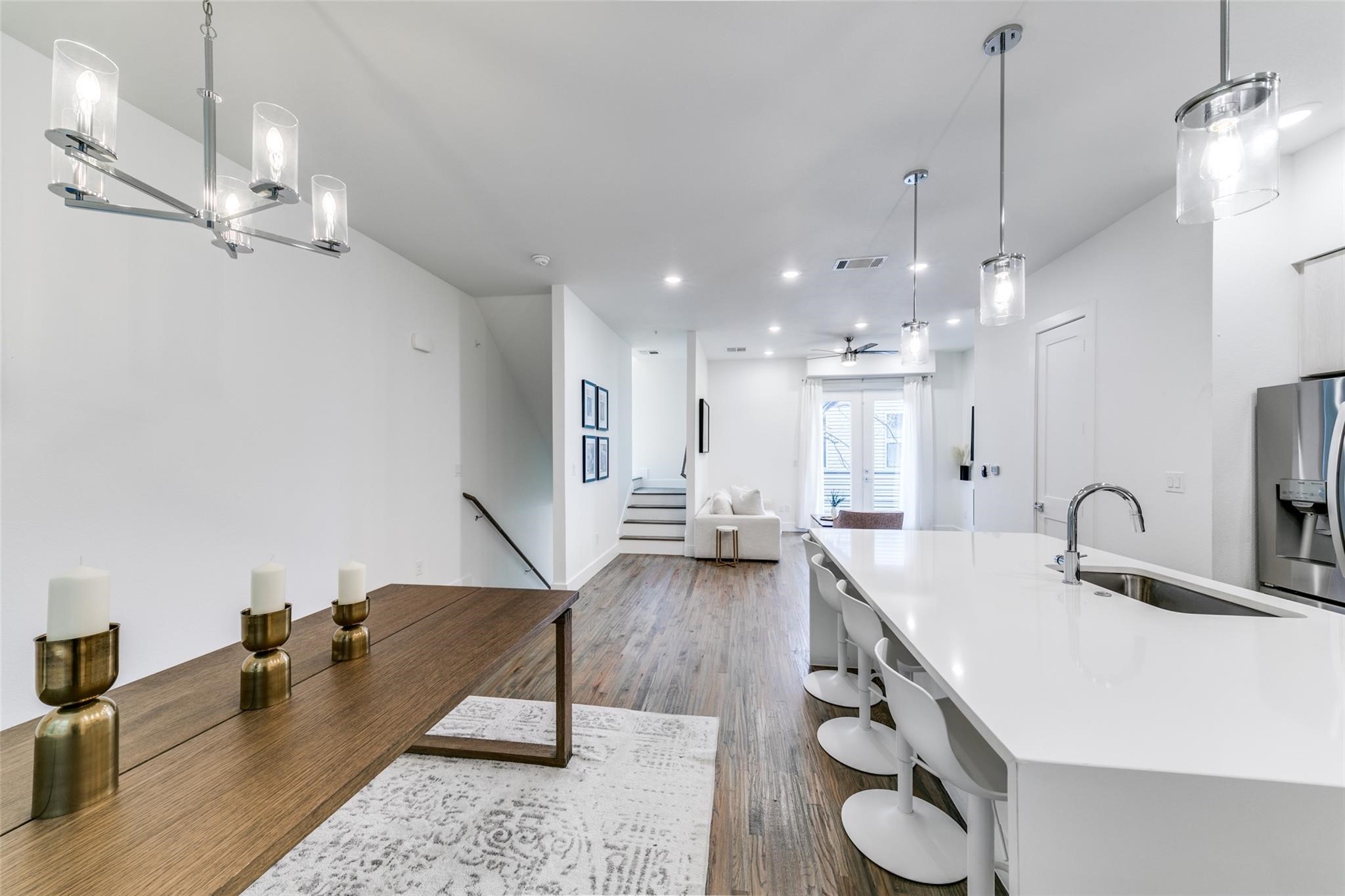 4205 Roseland Avenue Dallas TX 75204