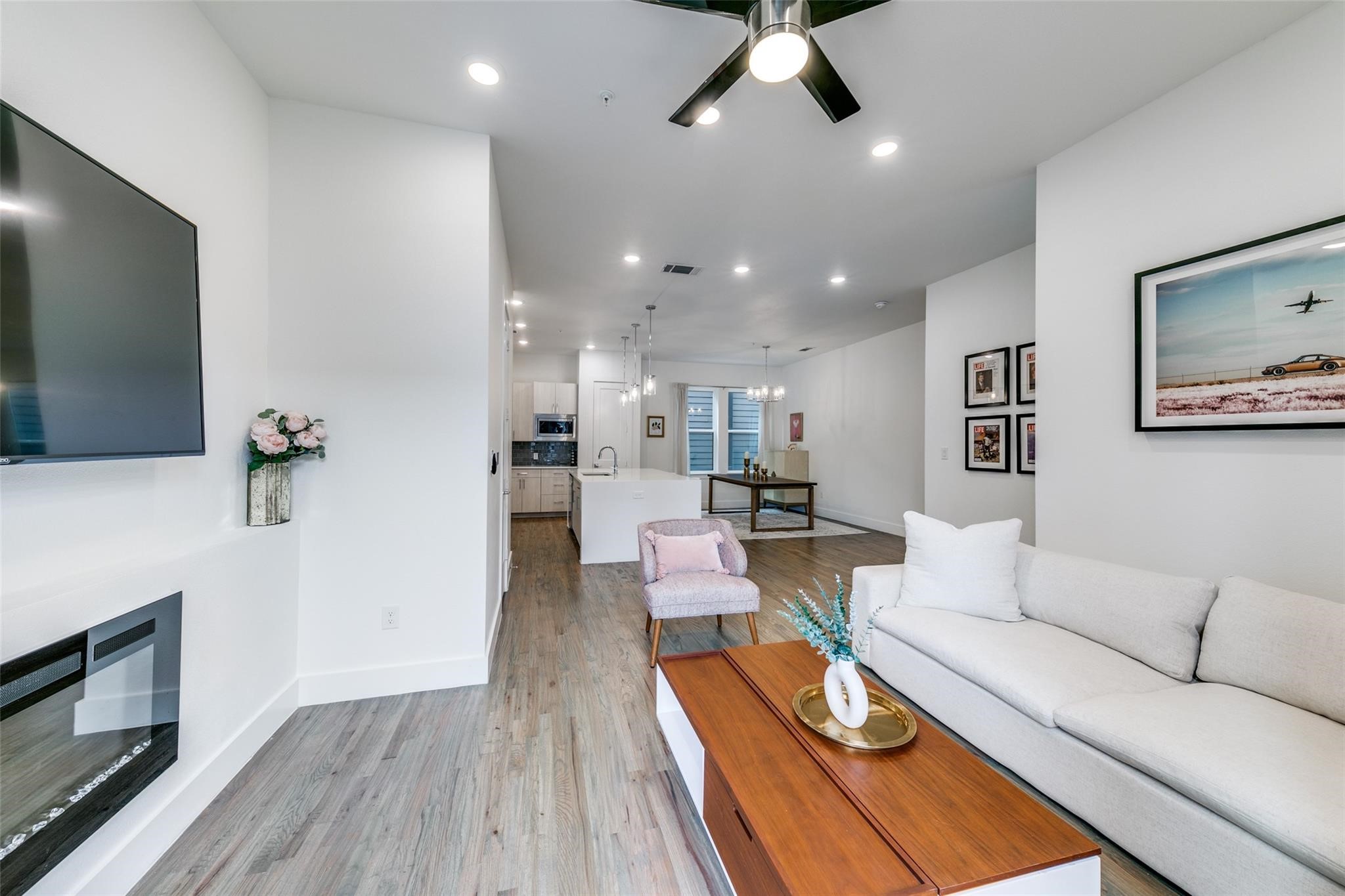 4205 Roseland Avenue Dallas TX 75204