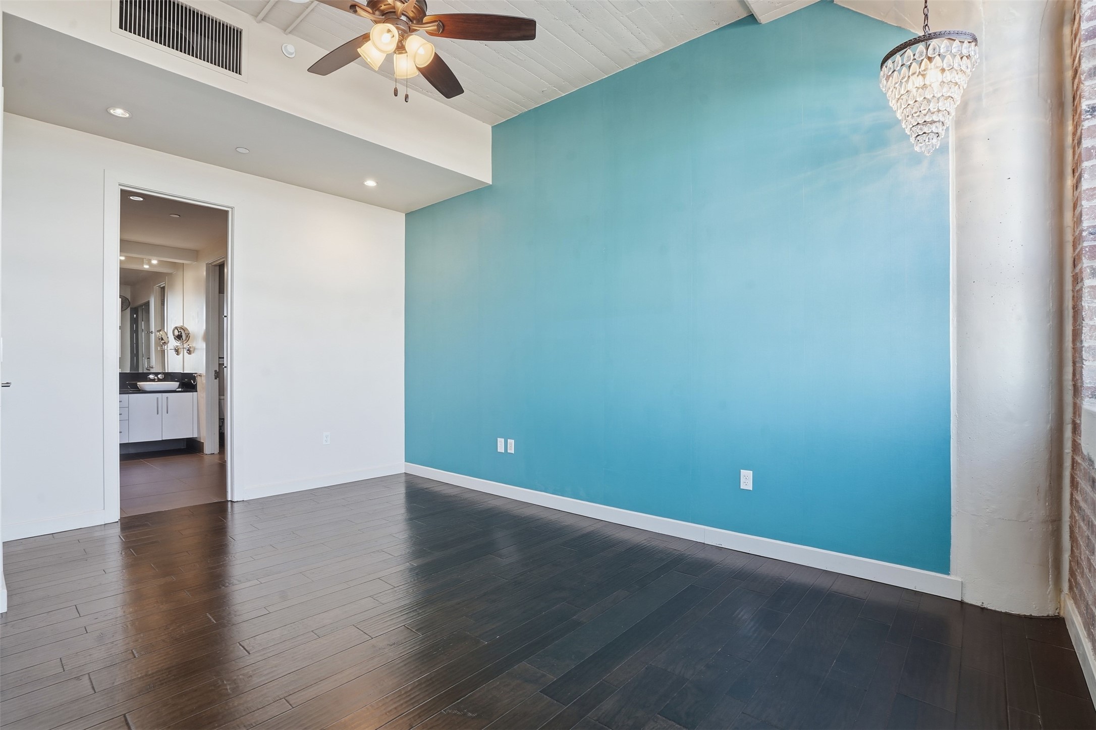 2600 W 7th Street Fort Worth TX 76107