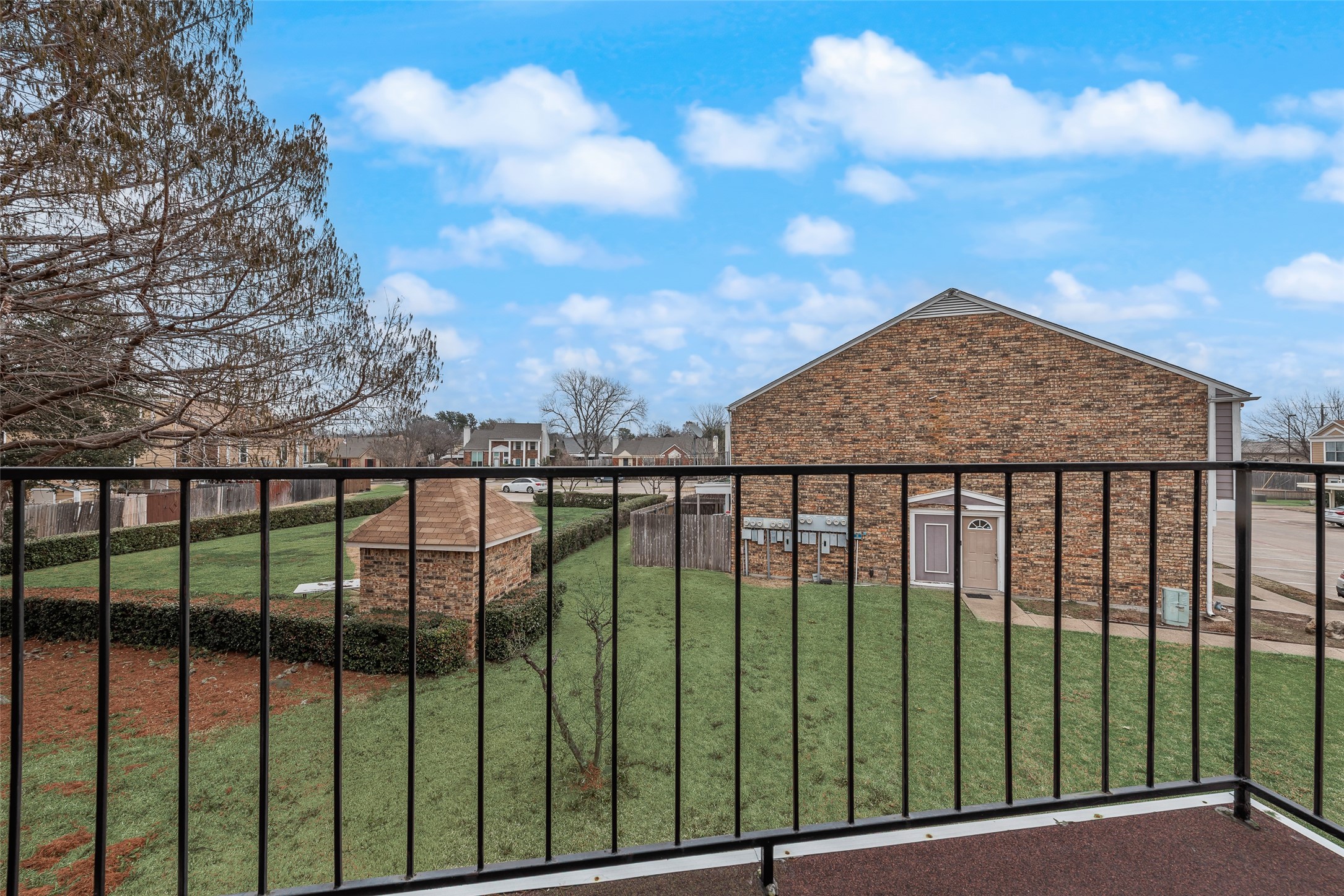 713 Lee Street Mesquite TX 75149