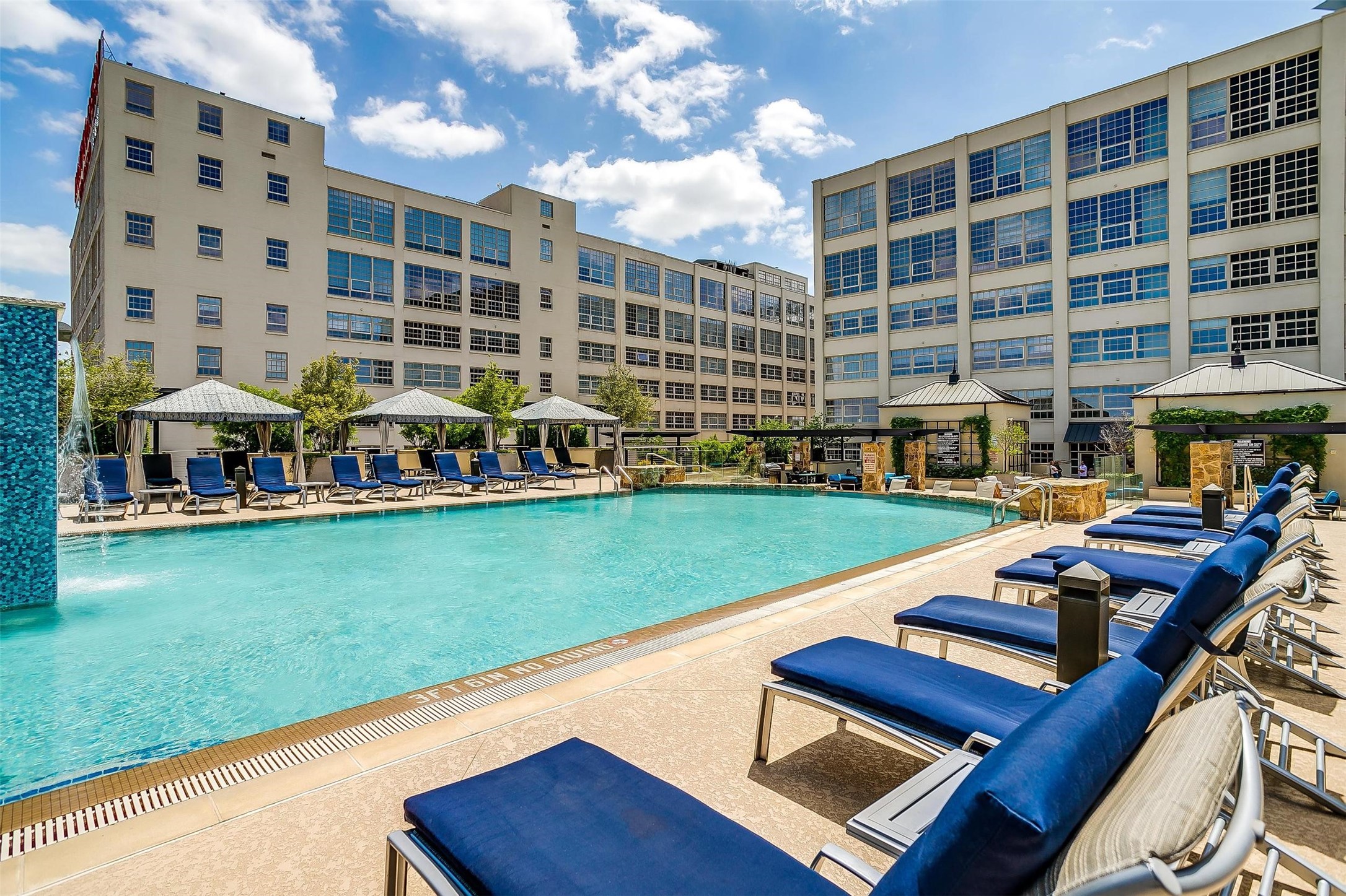 2600 W 7th Street Fort Worth TX 76107